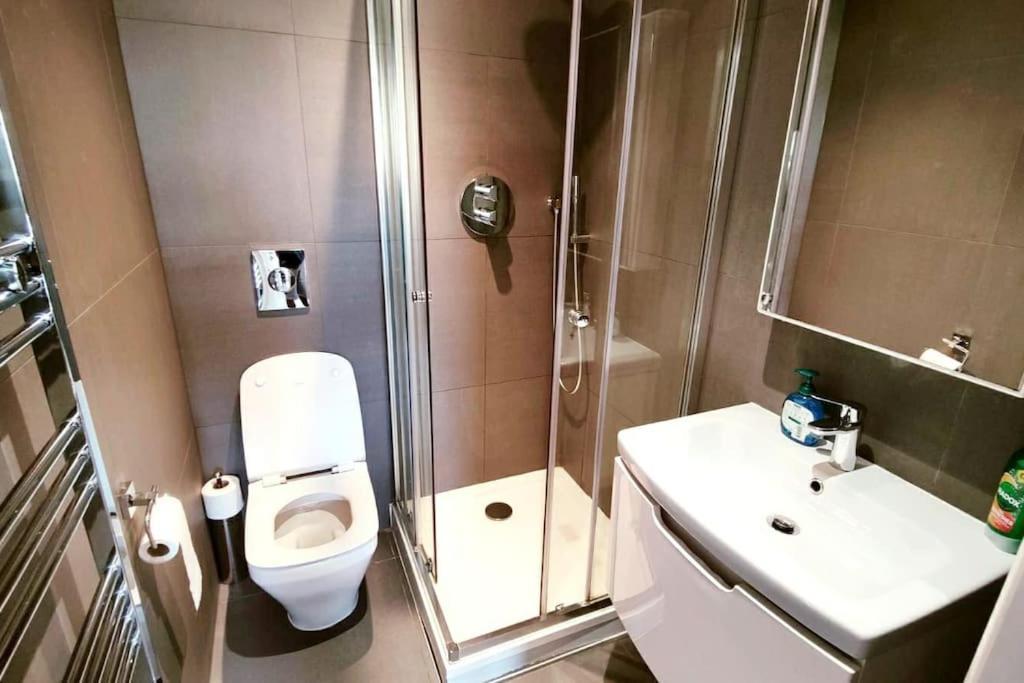 Aldgate Flats In E1. Apartment London Luaran gambar